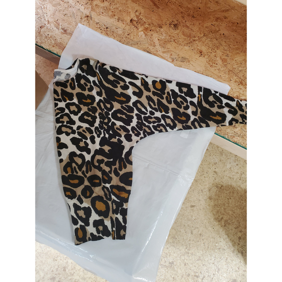 Soft Gorgeous animal print pullover crewneck - Picture 3 of 3